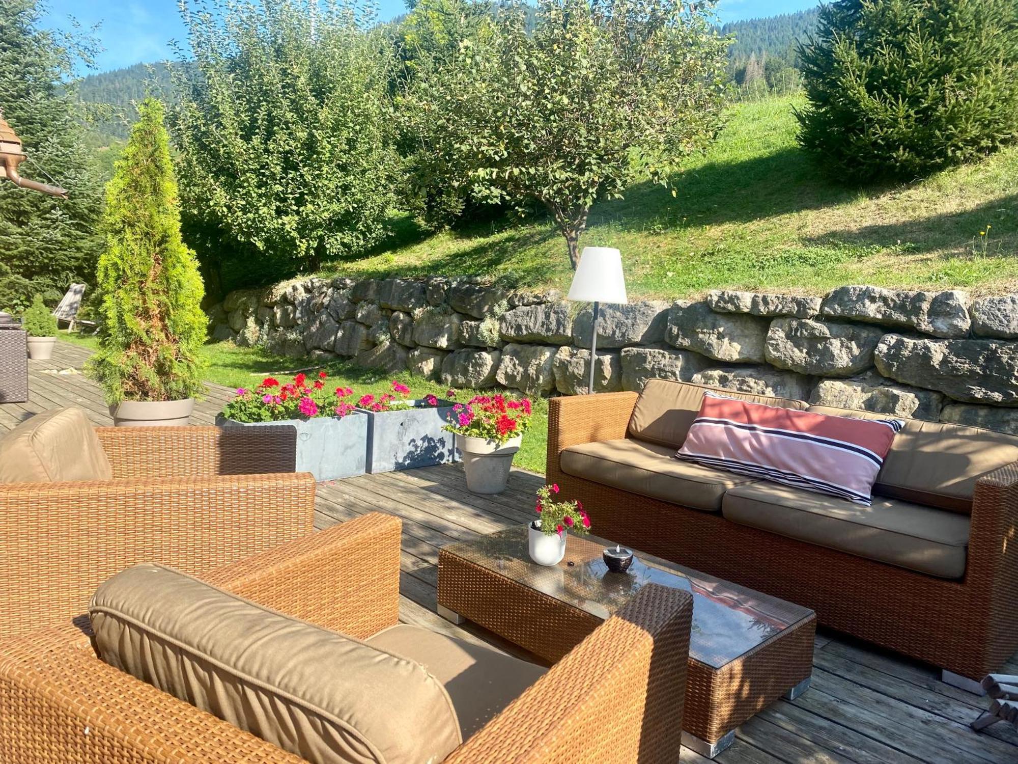 Le Paret Chambres D'Hotes De Charme & Spa Manigod Exterior foto